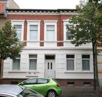 Sehr schöne 2-Raumwohnung mit Dachterrasse - Bernburg