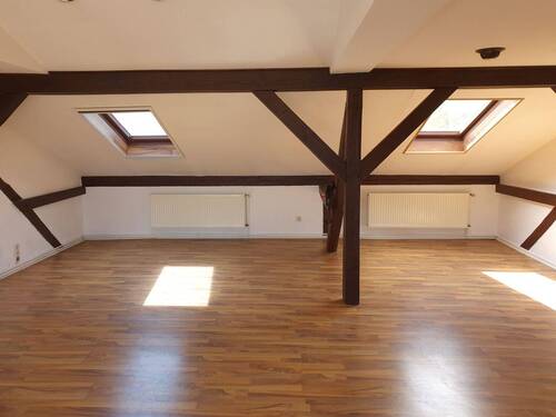 Wohnbereich - 2 Zimmer Etagenwohnung zur Miete in Bernburg