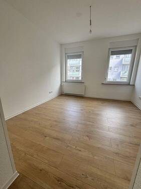 Bild 3 - 2 Zimmer Etagenwohnung in Leverkusen