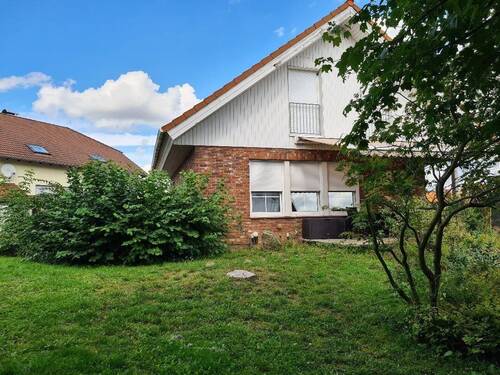 Haus Gartenansicht - 6 Zimmer Einfamilienhaus zum Kaufen in Reiskirchen