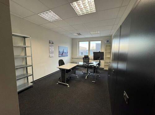 WIllich_Gießerallee_31_Mitarbeiter_2_-Variante_202 - 