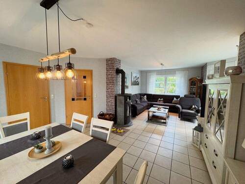 Bild 3 - 4 Zimmer Doppelhaushälfte in Neuenhaus