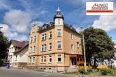 Wohnhaus - Zentral & ruhig: Attraktive 2-Zimmer-Wohnung mit Einbauküche am Park