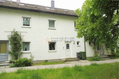 Außenaufnahme - 5 Zimmer Reihenmittelhaus zum Kaufen in Regensburg