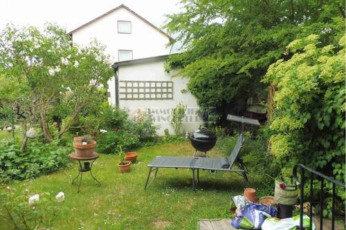Garten - 5 Zimmer Reihenmittelhaus in Regensburg