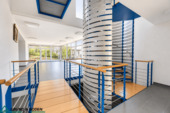24 - Galerie Treppenbereich mi - 