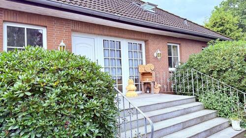 Außenansicht - 8 Zimmer Einfamilienhaus zum Kaufen in Scharnebeck
