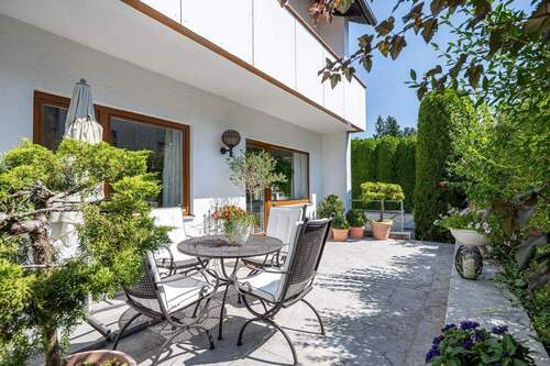 Terrasse - 6 Zimmer Einfamilienhaus in Vaterstetten