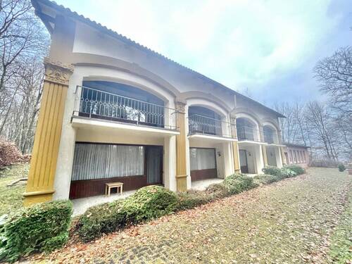 von vorn - 1 Zimmer Mehrfamilienhaus, Wohnhaus in Ratzeburg