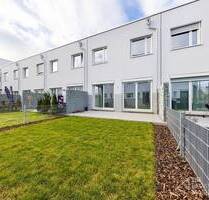 Ein Wohntraum für die junge Familie in Höchstadt a. d. Aisch mit EBK und Garten
