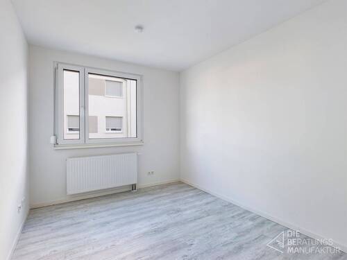 Kinderzimmer/Büro - 