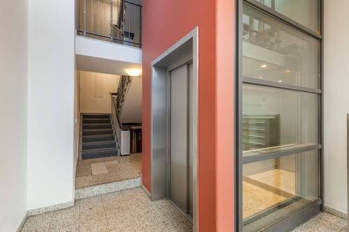 Aufzug - 3 Zimmer Etagenwohnung zum Kaufen in Berlin