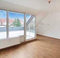 Lichtdurchflutet, modern und gemütlich - Ihre neue Dachgeschosswohnung wartet - Berlin Spandau