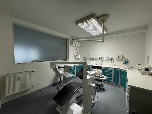 Büro-Behandlungszimmer 2 - 