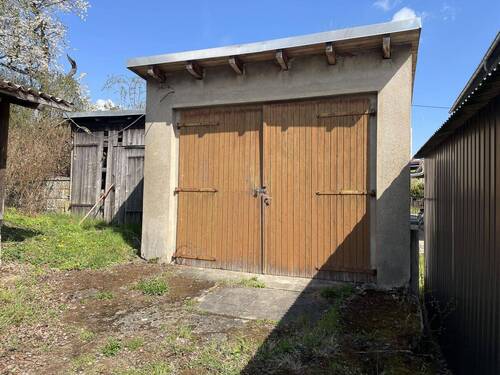 Garage - 