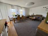 Wohnzimmer - Etagenwohnung mit 93,00 m&sup2; in Rödental / Mönchröden zum Kaufen