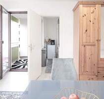 Vermietete 1-Zimmer-WHG in Bestlage mit separater Küche, Bad und Balkon - München Moosach