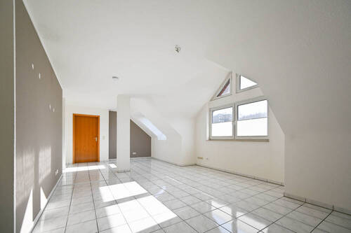 Wohnzimmer - 3 Zimmer Etagenwohnung zur Miete in Hattingen