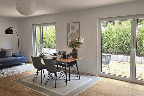 Wohn-/ Essbereich - Einfamilienhaus mit 183,10 m² in Gauting zum Kaufen