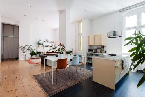 2.jpg - 4 Zimmer Etagenwohnung zum Kaufen in Berlin