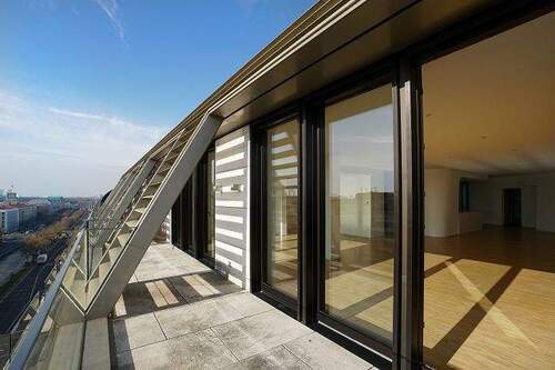 Dachterrasse - Etagenwohnung mit 260,00 m² in Berlin zur Miete