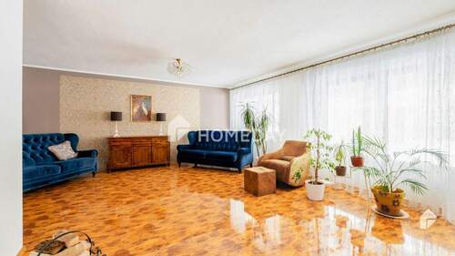 1. OG Wohnzimmer 2 - 