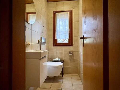 Gästetoilette - 5 Zimmer Einfamilienhaus in Malsch