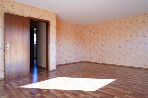 großzügiges Schlafzimmer - 