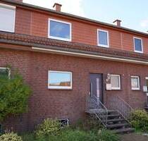 * Attraktive Immobilie mit Garage in Garbsen * - Reihenmittelhaus mit ca. 261 m² Grundstück