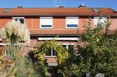 Gartenansicht / Südterrasse - 