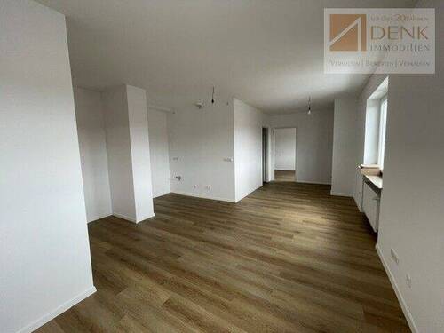 Wohnen u. Essen, Bild 1 - Erstbezug! TOP modernes Apartment Nr. 2 in Randlage von Kitzingen