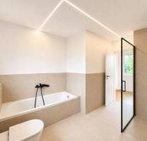 Erstbezug nach hochwertiger Sanierung | Echtholz Fischgrätparkett | Designbad | Balkon - Hattenhofen