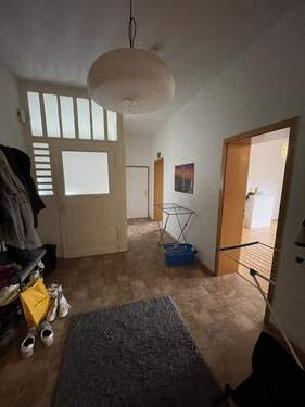 Flur.JPG - 3 Zimmer Etagenwohnung in Siegen