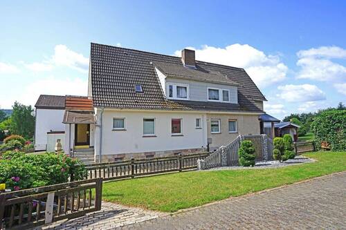 DSC00905 - ZWEI DOPPELHAUSHÄLFTEN SUCHEN EINEN NEUEN EIGENTÜMER 