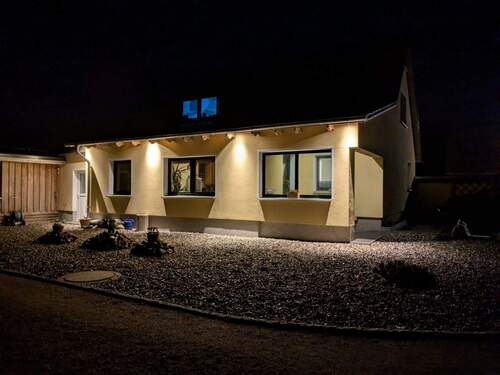 Außenbeleuchtung (Hauptgebäude) - 