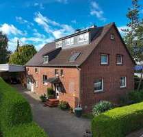 2-Familienhaus mit Einliegerwohnung und 165 m² Gewerbeeinheit. 10 Stellplätze und schöner Garten - Selm