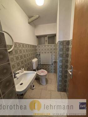 Gäste-WC im EG - 