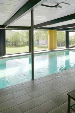 Schwimmbad - 