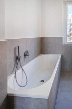 Detailansicht Badewanne - 