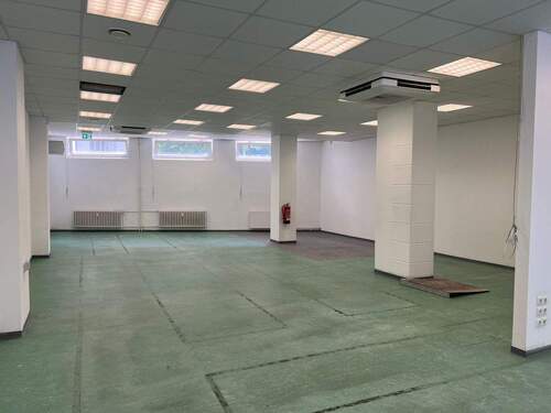 Ladenfläche - 2.JPG - Gewerbeobjekt (Büro, Produktion, Verkauf) in Berlin zur Miete
