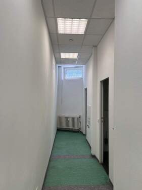 Ladenfläche - 6.JPG - 