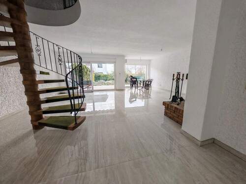 EG Wohn-/Esszimmer - 