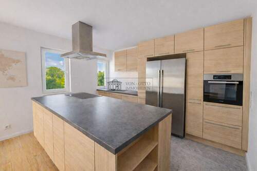 Kochen mit der Familie - 5 Zimmer Mehrfamilienhaus, Wohnhaus in Hamburg