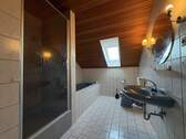 Badezimmer DG - 