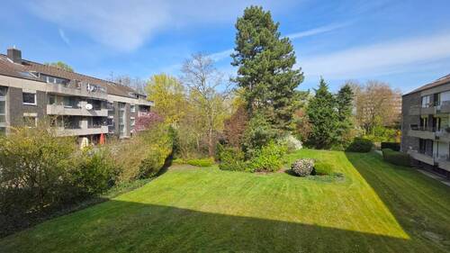 Gartenanlage - 3 Zimmer Terrassenwohnung zum Kaufen in Neuss