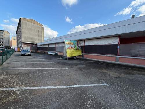 Außenansicht Laderampe - 