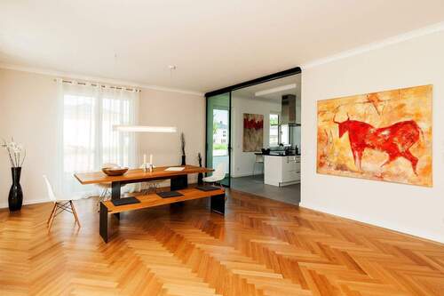 Innenausstattung Beispiel - Einfamilienhaus mit 270,00 m&sup2; in Kleinmachnow zum Kaufen