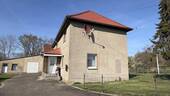 Haus mit angebauter Scheune - 