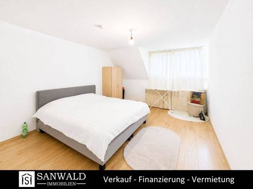 3 - 2 Zimmer Etagenwohnung in Düsseldorf