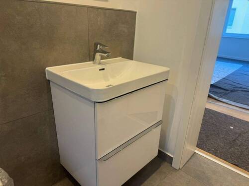 Waschtisch mit Unterschrank - 